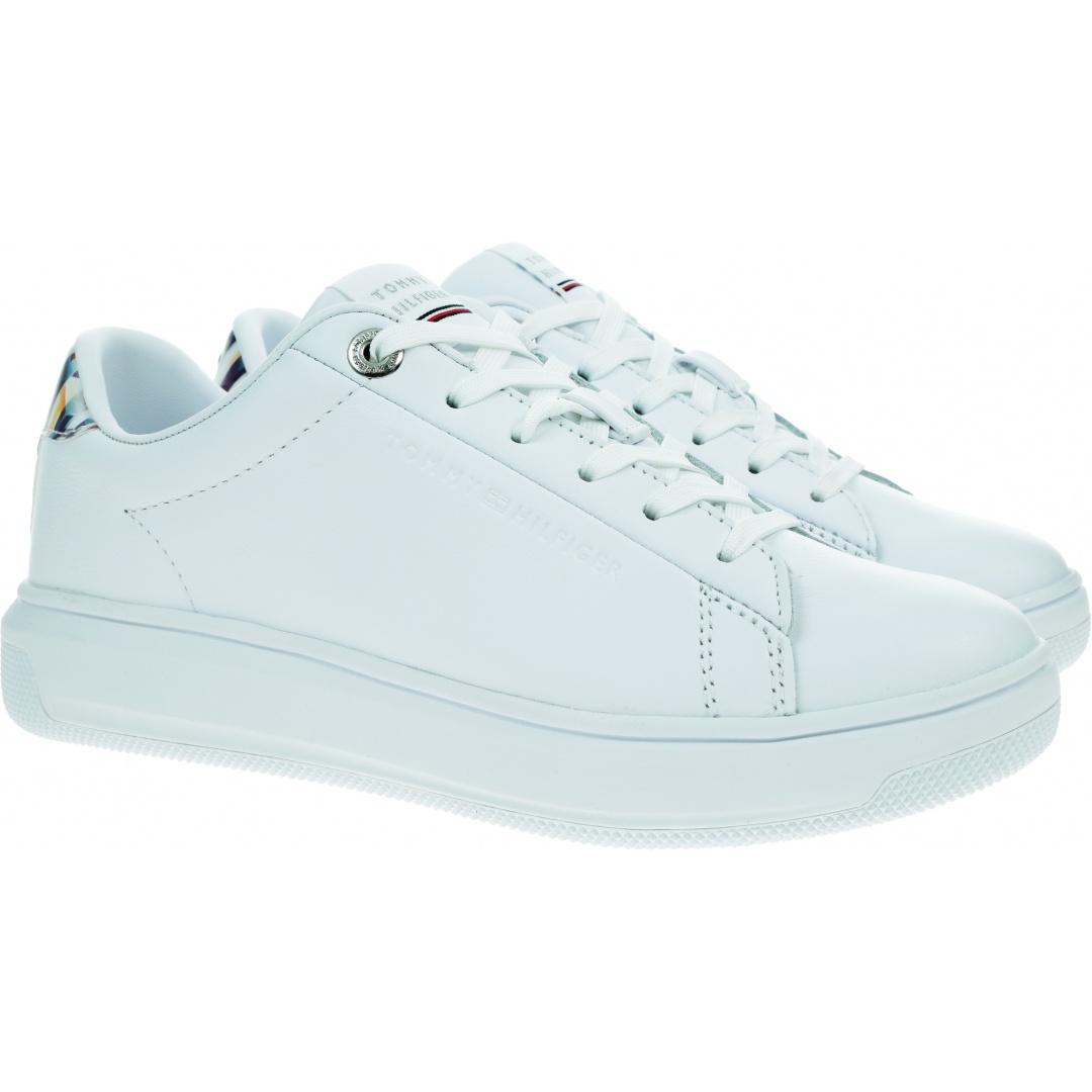 Białe Sneakersy TOMMY HILFIGER Monogram Leather Cup FW0FW05552 YBR