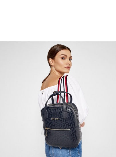 Plecak TOMMY HILFIGER Iconic Tommy Backpack Mono AW0AW09956 DW5