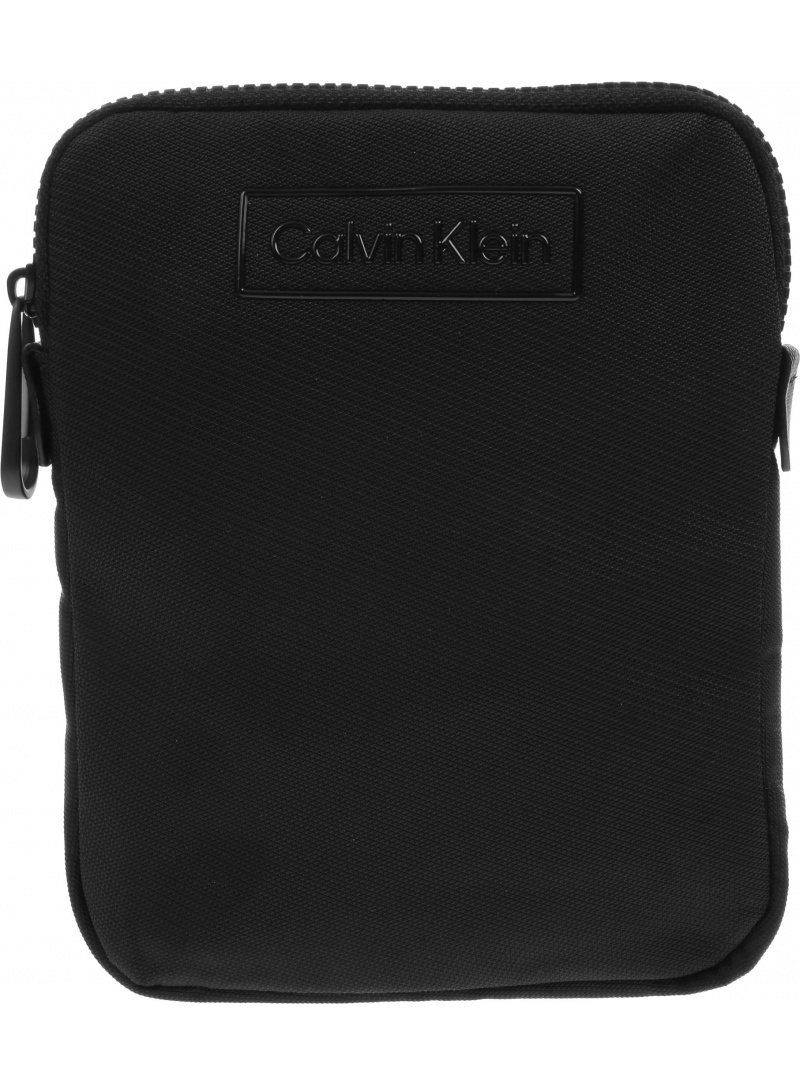Saszetka CALVIN KLEIN Ck Code Flatpack K50K507320 BAX
