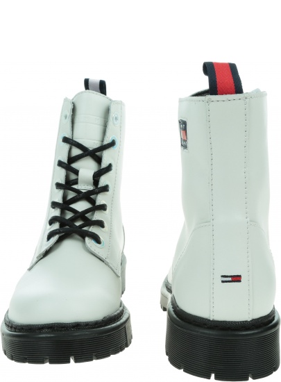 Białe Glany Botki TOMMY JEANS Iridescent Eyelets Flat EN0EN01537 YBL