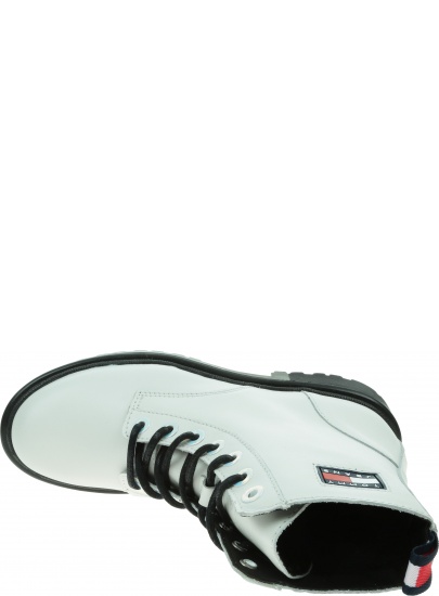 Białe Glany Botki TOMMY JEANS Iridescent Eyelets Flat EN0EN01537 YBL
