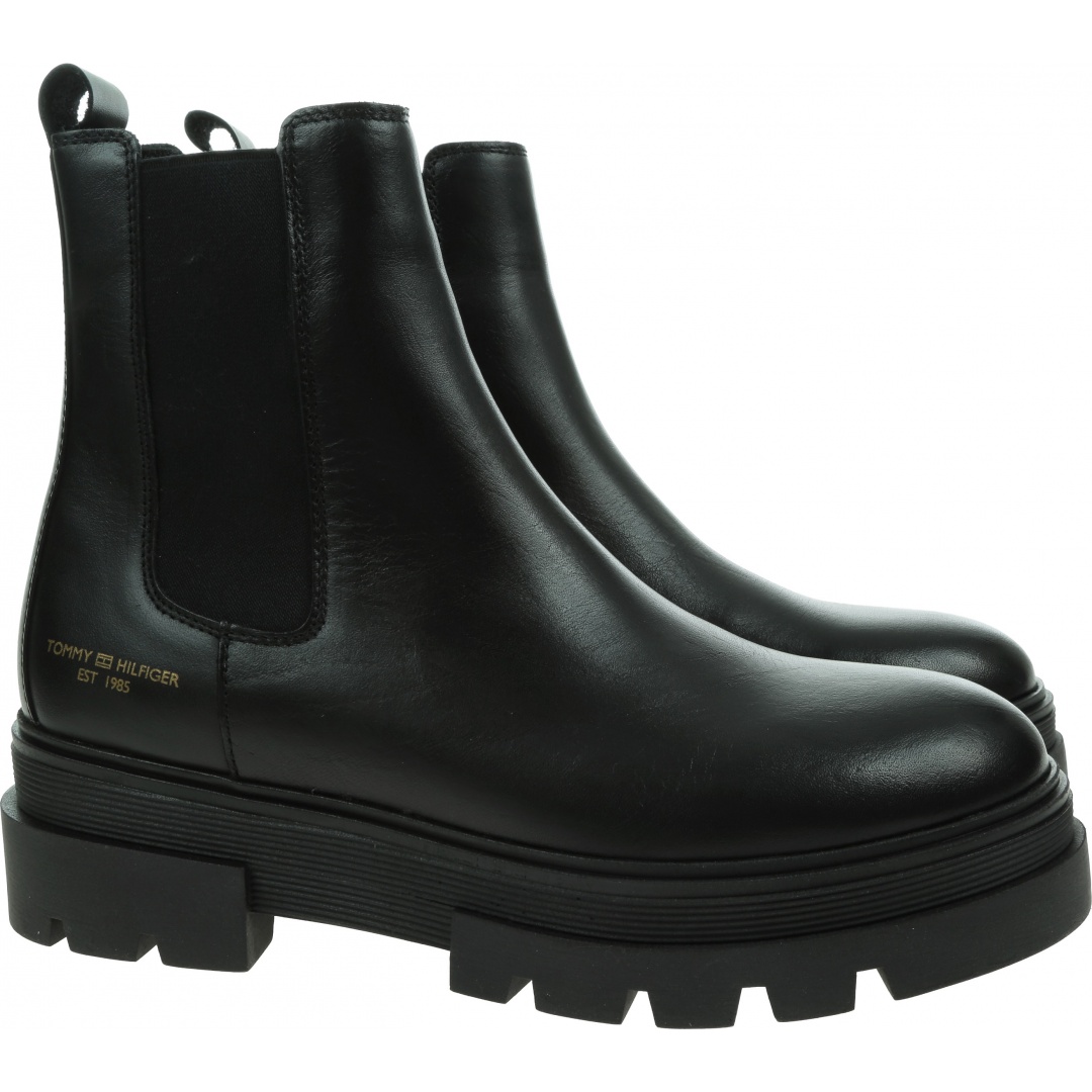 Czarne Botki TOMMY HILFIGER Monichromatic Chelsea Boot FW0FW05950 BDS
