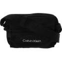 Torba Listonoszka CALVIN KLEIN Ck Code Camera Bag K50K508712 BAX