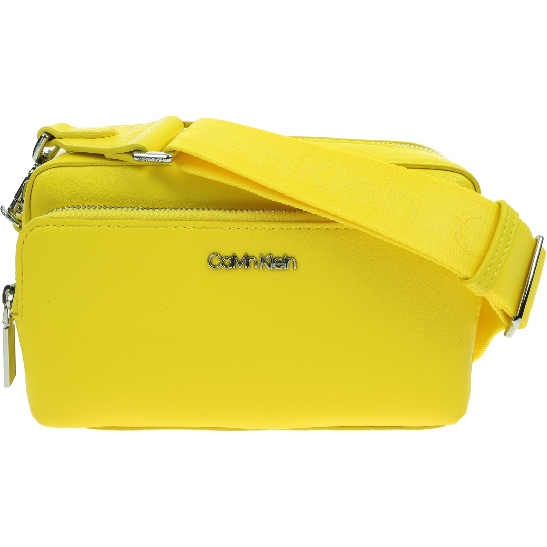 Torebka Listonoszka CALVIN KLEIN Ck Must Camera Bag K60K608410 ZBE
