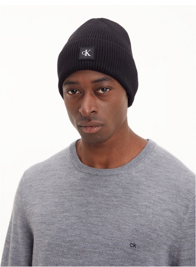 Czapka Zimowa CALVIN KLEIN Monologo Rubber Patch Beanie K50K509896 BDS