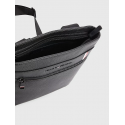 Torba Listonoszka TOMMY HILFIGER Th Central Crossover AM0AM10278 BDS