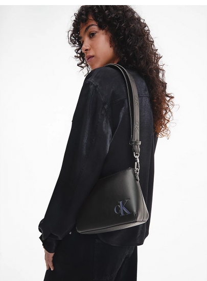 Torebka Listonoszka CALVIN KLEIN Sculpted Camera Pouch K60K610078 BDS