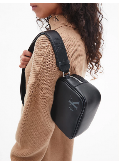 Torebka Listonoszka CALVIN KLEIN Sculpted Camera Bag K60K610065 BDS