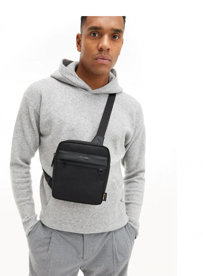 Torba Reporterka CALVIN KLEIN Ck Remote Conv Reporter K50K509577 BAX