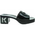 Klapki na Obcasie KARL LAGERFELD Jelly Blok Heel Ikonic Relief Slide
