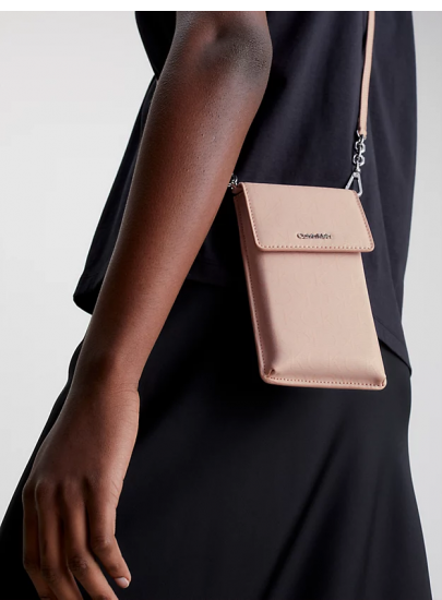 Torebka Etui na Telefon CALVIN KLEIN Ck Must Phone Pouch K60K610659 0J1