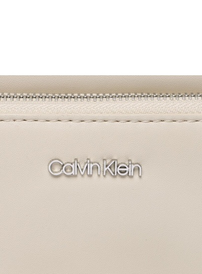 Torebka Listonoszka CALVIN KLEIN JEANS Ck Must Camera Bag K60K608410 PEA