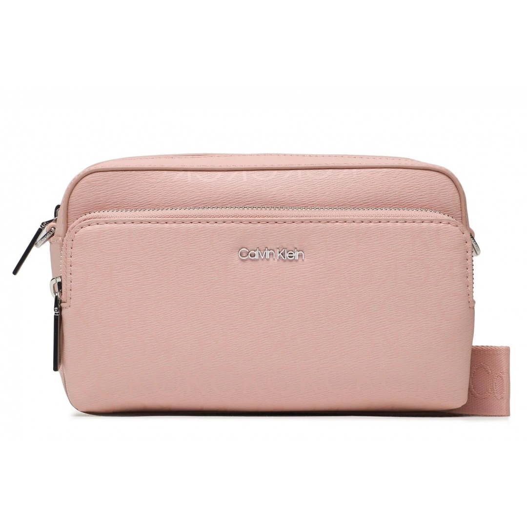 Torebka Listonoszka CALVIN KLEIN Ck Must Camera Bag K60K609895 0J1