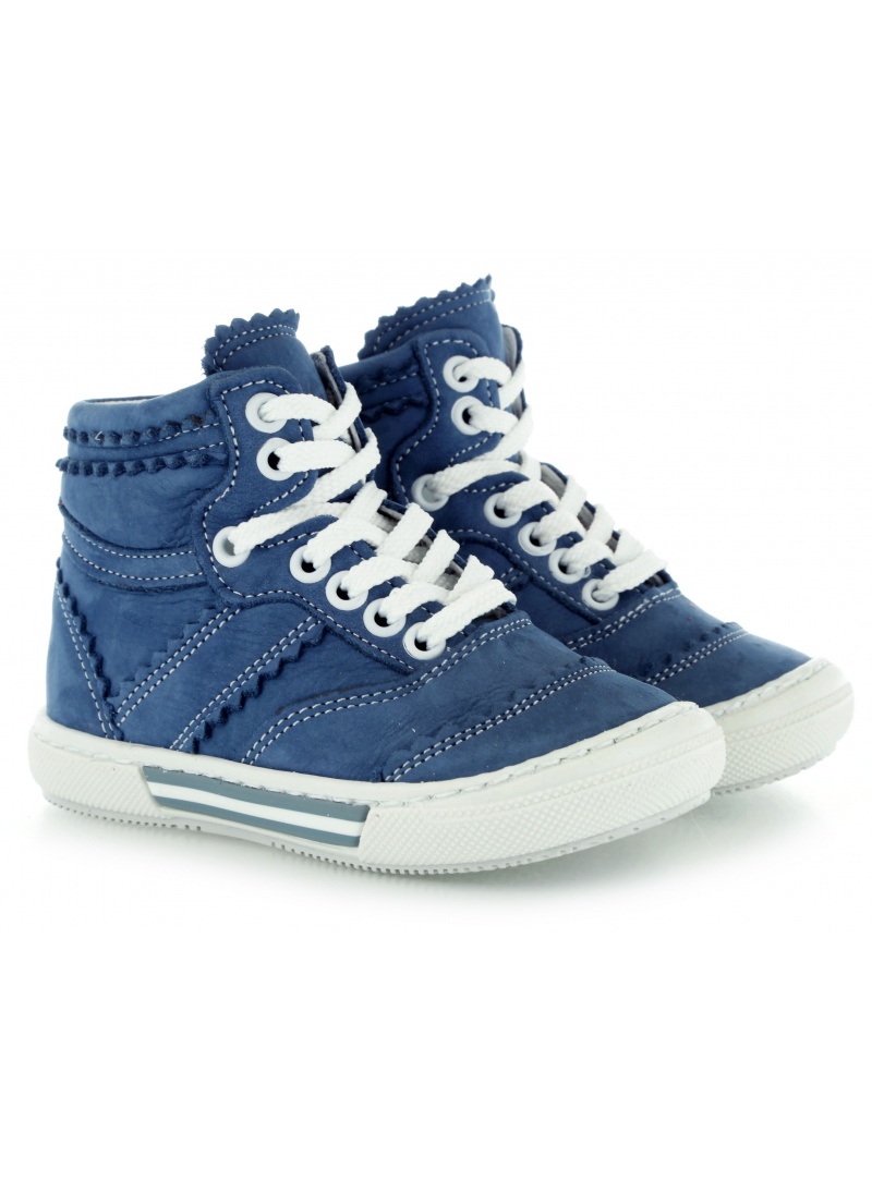 TRAMPKI MALUCHY EMEL 1962 PROFILACTIC SHOES