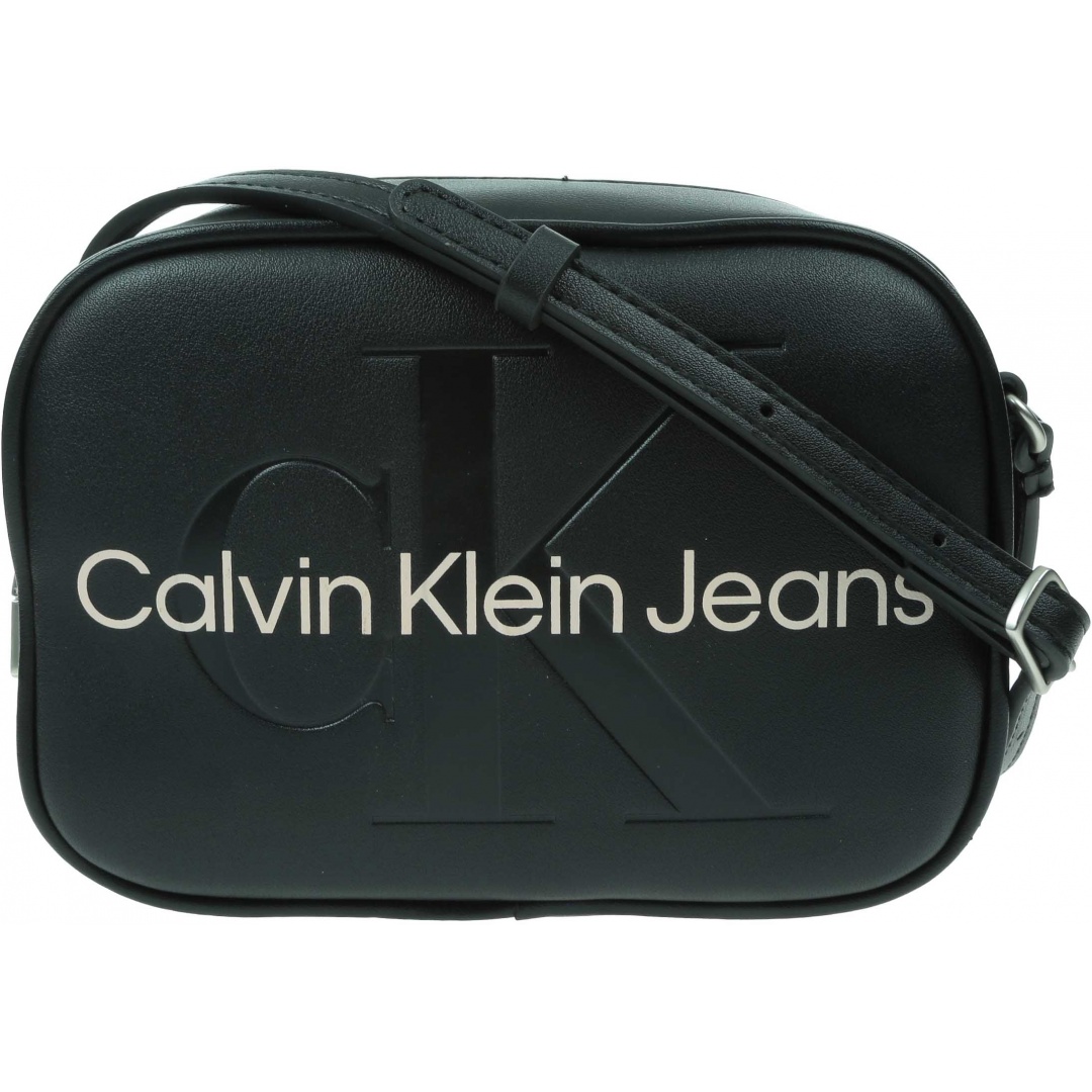 Torebka CALVIN KLEIN JEANS Sculpted Camera Bag K60K610275 01F