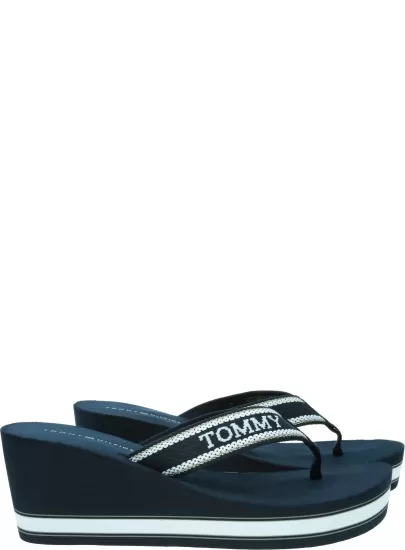 Japonki Na Koturnie TOMMY HILFIGER Wedge Beach Sandal FW0FW07903 DW6