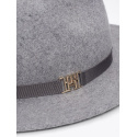 Kapelusz TOMMY HILFIGER TH Monogram Fedora Hat AW0AW16619 0IM 3