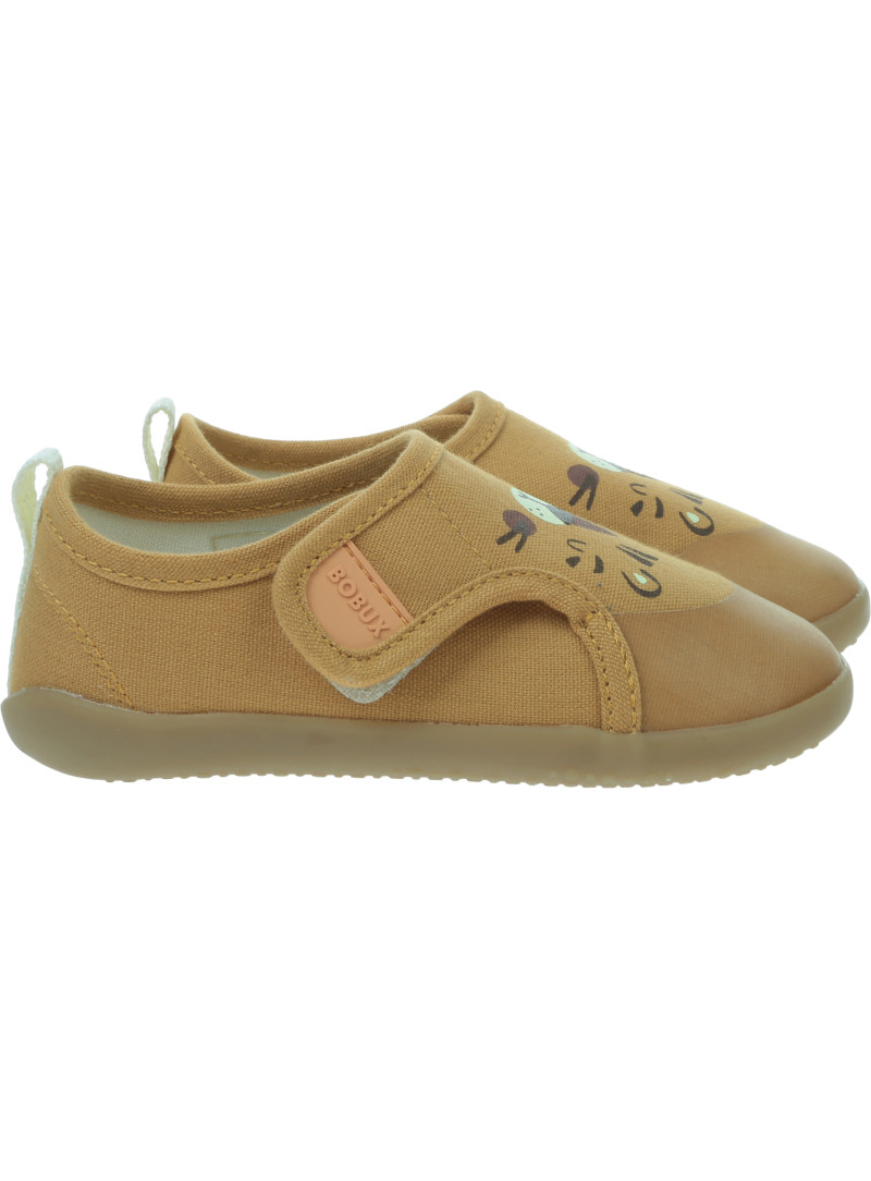 Ultralekkie Kapcie BOBUX Indoor Indie Leo Oak Buff 654408