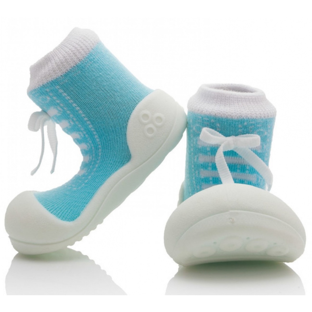 DOMOWE BUCIKI ATTIPAS SNEAKERS SKY