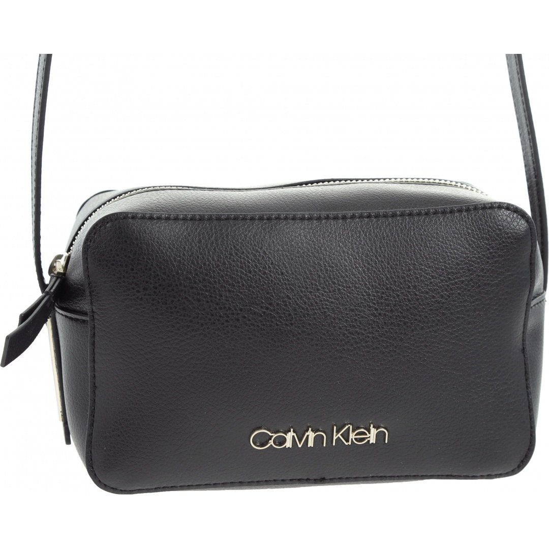 TOREBKA CALVIN KLEIN FRAME CAMERA BAG K60K604372 001