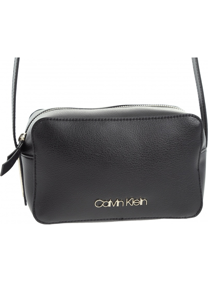 TOREBKA CALVIN KLEIN FRAME CAMERA BAG K60K604372 001