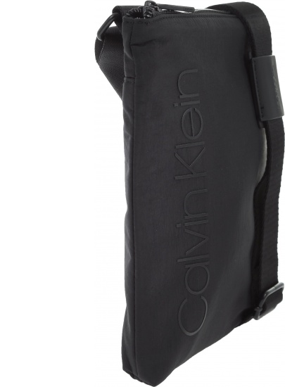 Saszetka CALVIN KLEIN Strapped Flat Crosso
