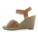 Sandals VAGABOND GWAI TAN | EN