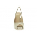 SZPILKI MARCIANO GUESS SATO SLING BACK PATENT BEIGE