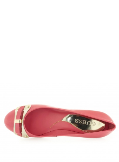 CZÓŁENKA GUESS LEAN BALLERINA PATENT FL5LEAPAT02 CORAL