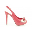CZÓŁENKA GUESS PITANE SPUNTATO OPEN TOE PATENT
