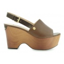 SANDAŁY GUESS TRICIE ZEPPA WEDGE LEATHER