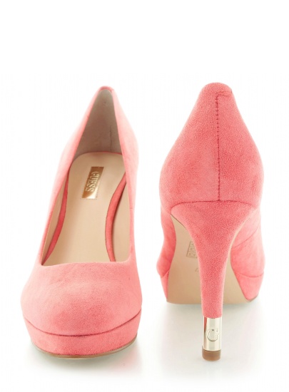 CZÓŁENKA GUESS EARLI DECOLLETE PUMP SUEDE