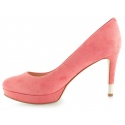 CZÓŁENKA GUESS EARLI DECOLLETE PUMP SUEDE