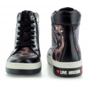 TRAMPKI LOVE MOSCHINO JA15133G00JC0450