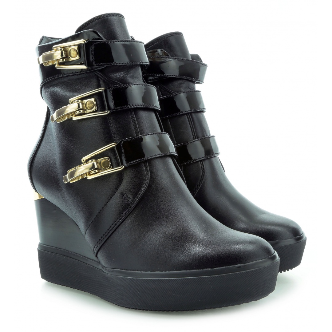 BOTKI HOGL 5850