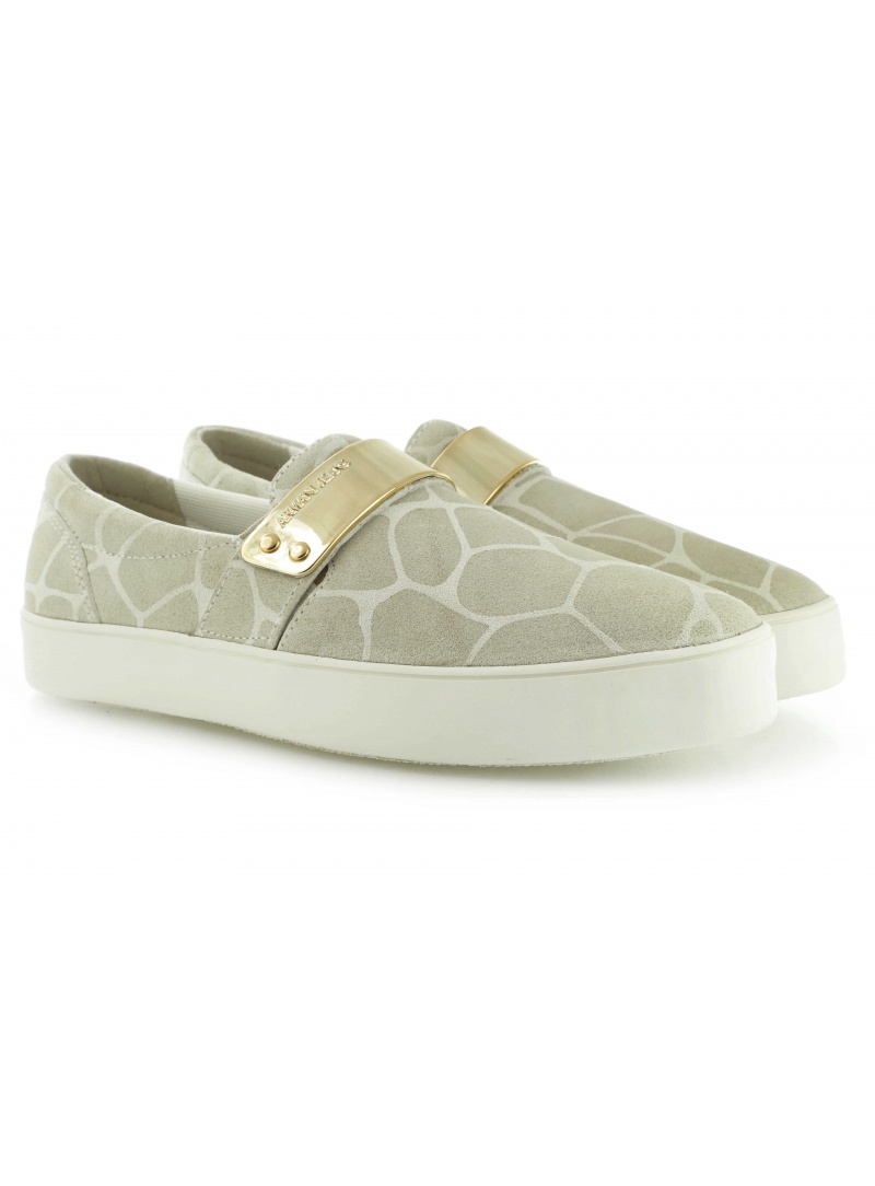 TRAMPKI ARMANI JEANS C55D1