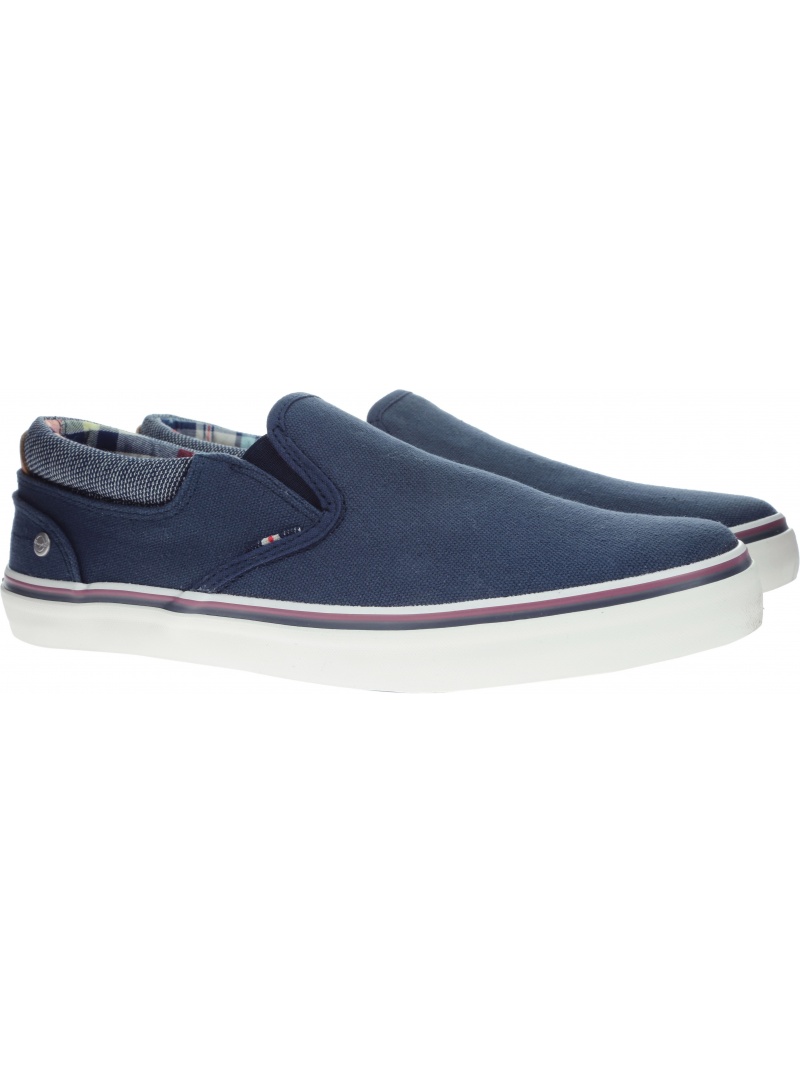 TRAMPKI WRANGLER LEGEND SLIP ON WM181011 16 - Trampki