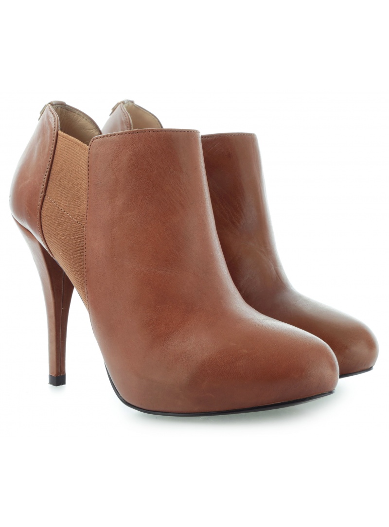 BOTKI GUESS CARDEN SHOOTIE ANKLE BOOT LUGGA - Botki