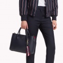 TOREBKA TOMMY HILFIGER CHARMING TOMMY MED