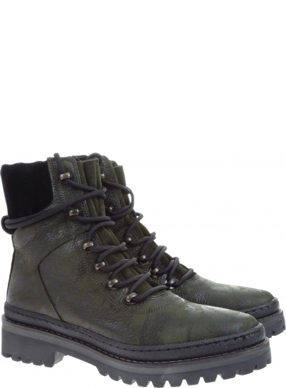 Modern hiking hotsell boots tommy hilfiger