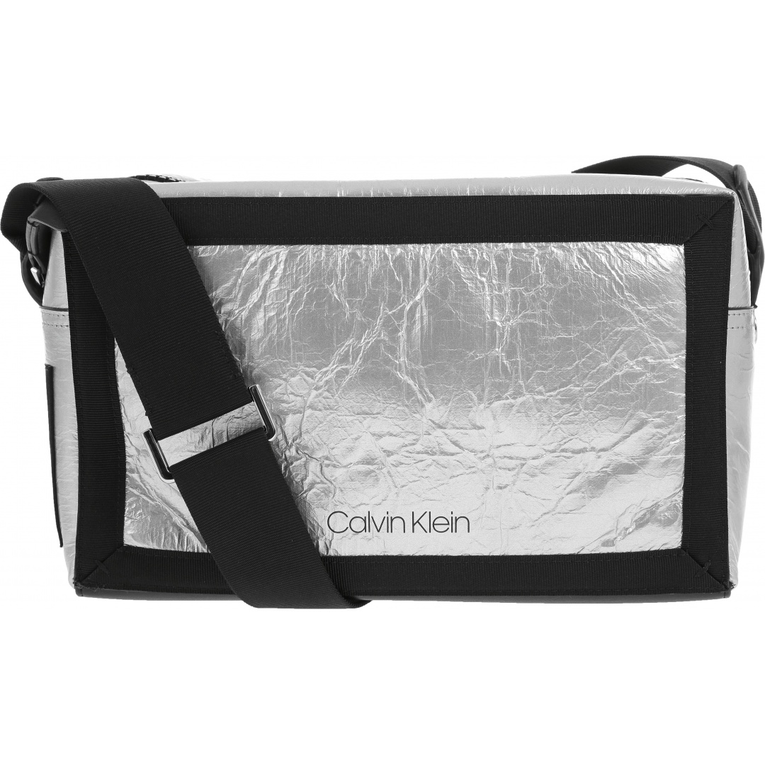 Torebka CALVIN KLEIN Outline Medium Cross K60K604820 910 -