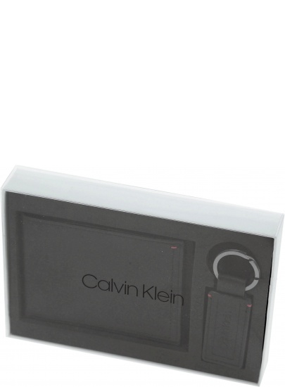 ZESTAW CALVIN KLEIN SMOOTH ESSENTIAL GIFTBOX K50K504261 001 -