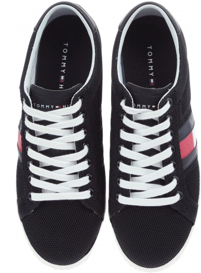 Czarne półbuty Tommy Hilfiger ESSENTIAL FLAG DETAIL BLACK -