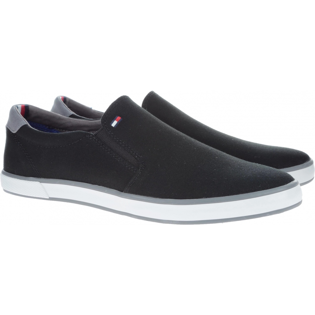 WSUWANE TENISÓWKI TOMMY HILFIGER ICONIC SLIP ON SNEAK BLACK FM0FM00597 990