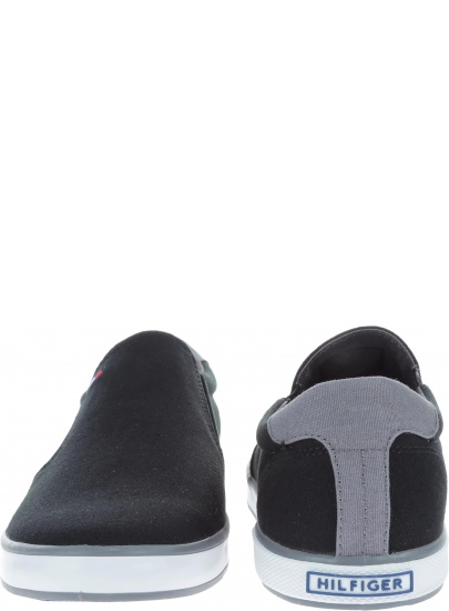 WSUWANE TENISÓWKI TOMMY HILFIGER ICONIC SLIP ON SNEAK BLACK FM0FM00597 990