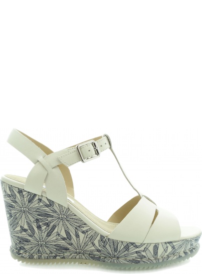 SANDAŁY CLARKS Adesha River White Leather CL26123227 - Sandały