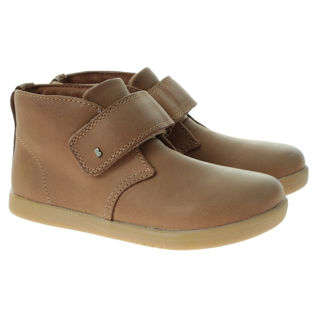 Brązowe półbuty BOBUX 830305 Desert Boot Caramel