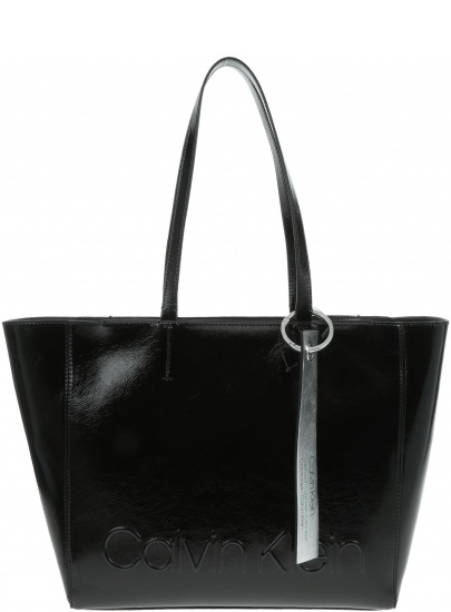 Czarna Torba CALVIN KLEIN K60K605051 001 - Na ramię