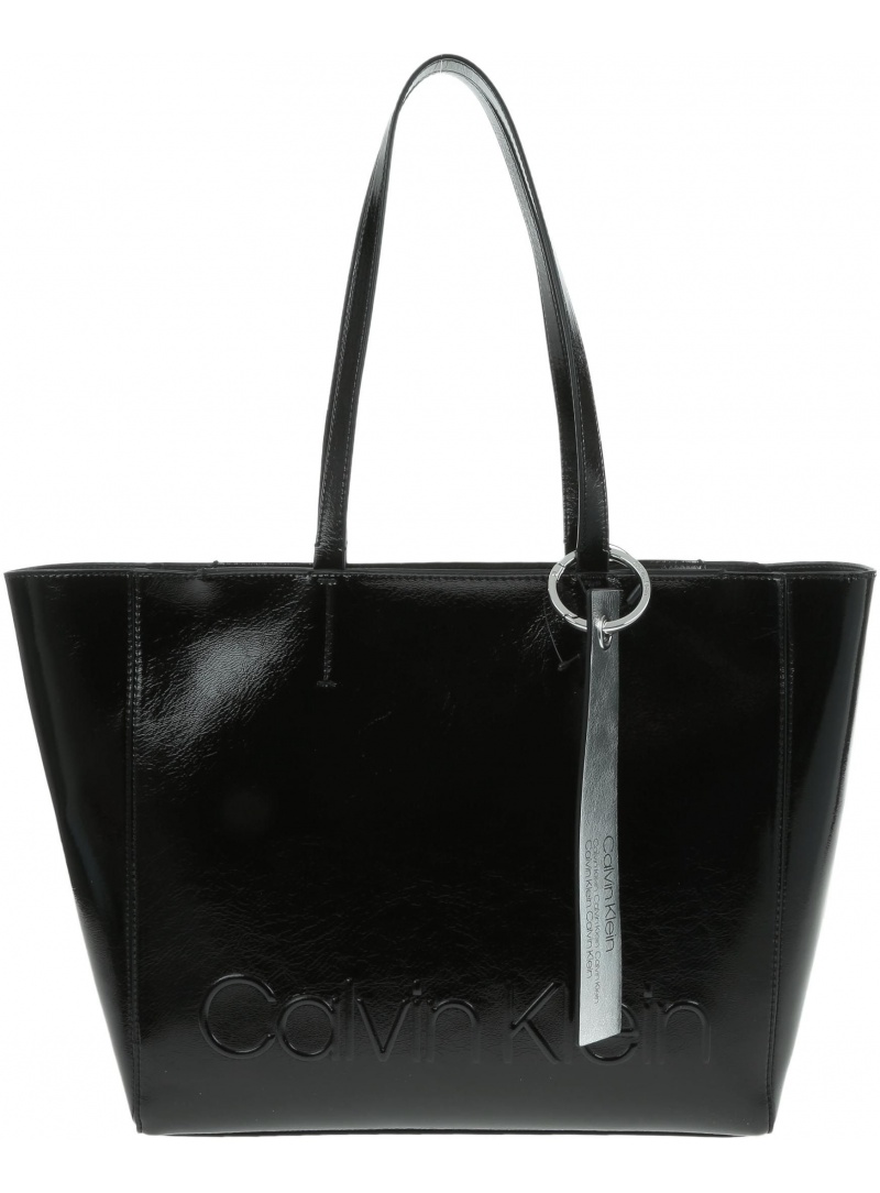 Czarna Torba CALVIN KLEIN K60K605051 001 - Na ramię