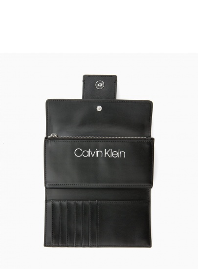 CALVIN KLEIN CK Lock LRG Trifold K60K605099 001 | EN